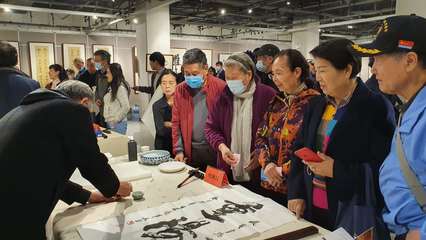 西安清華校友筆會(huì)暨清美藝術(shù)研究院書(shū)畫(huà)作品展開(kāi)幕 組織文化藝術(shù)交流活動(dòng)